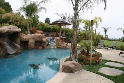 © Scott Cohen - Formal tropical free form pool design with water feature 2